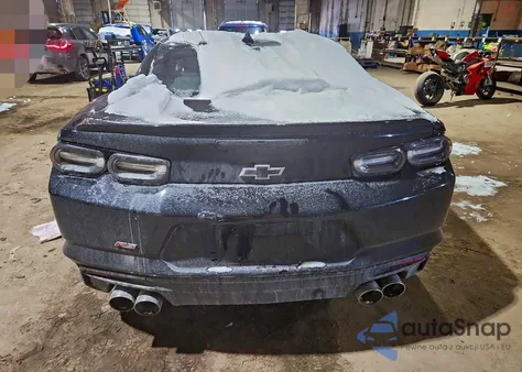 2021 Chevrolet Camaro Lz z USA, uszkodzony, nr VIN 1G1FF1R78M0107407